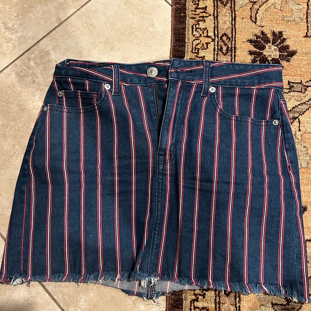 American Eagle skirt